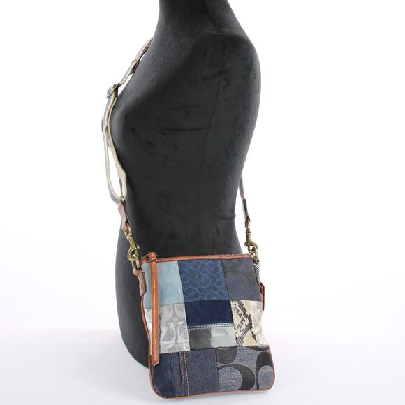 Coach Y2K Vintage Patchwork Crossbody Bag - Picture 6 of 8